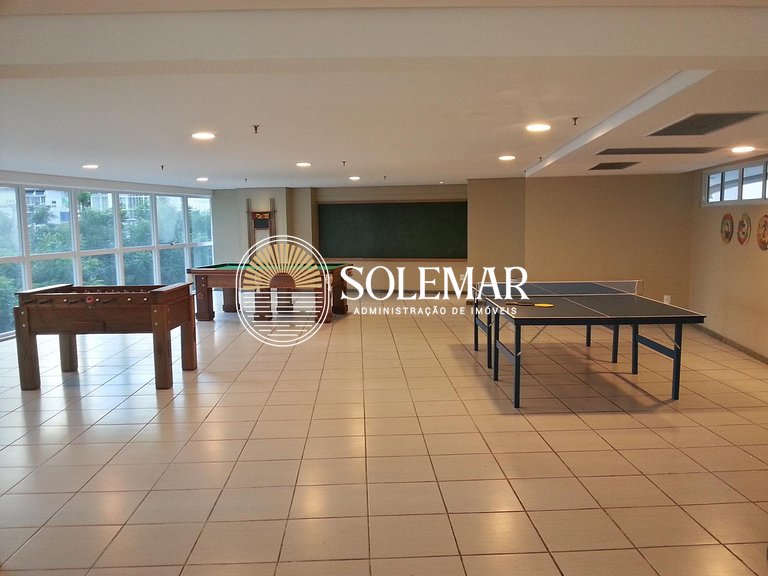 Apartamento compuesto de 1 suite y 1 habitación con cama ind