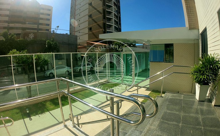 Ed. Cris Residence na área gastronômica de Fortaleza