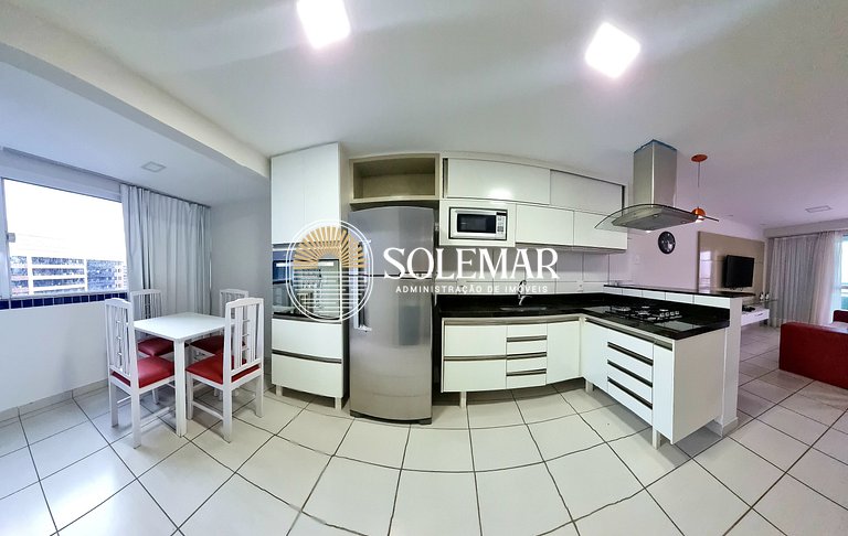 Apartamento de espacio abierto con vistas al mar