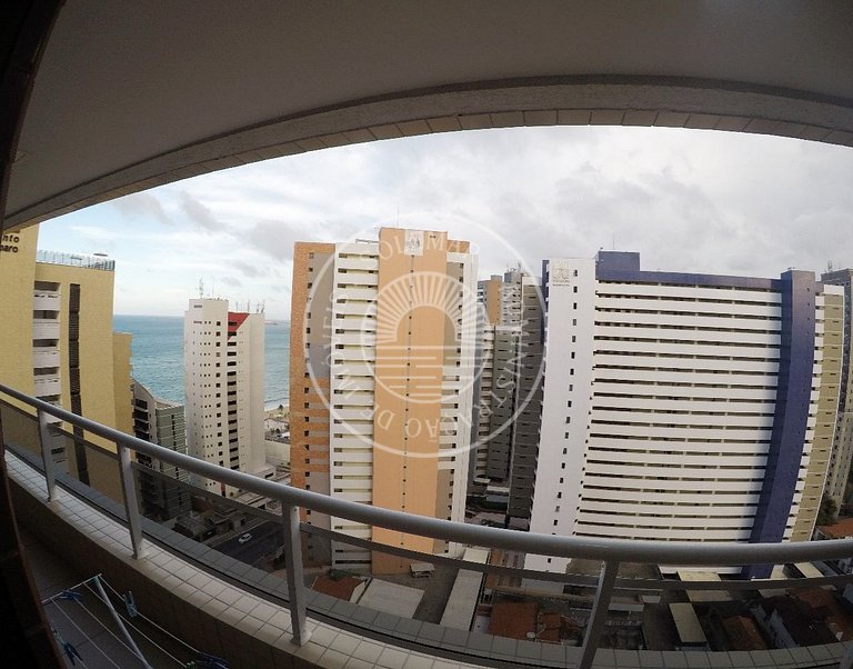 Apartamemto de 75 m2 no Meireles as dois passo do Aterro.