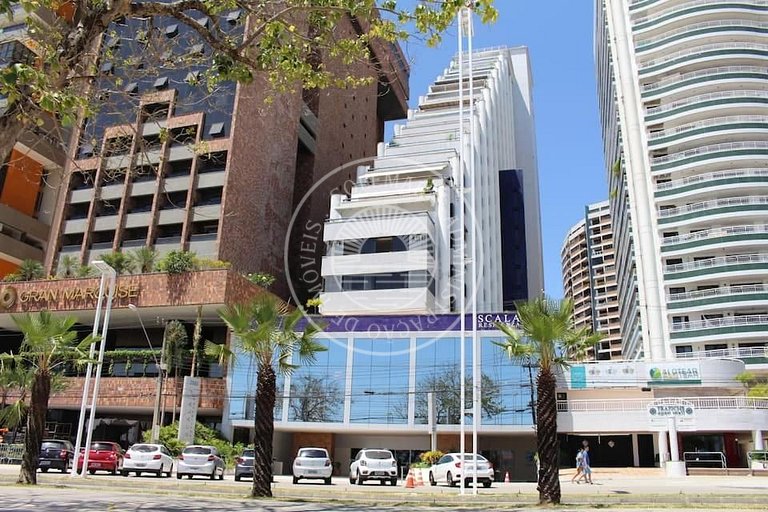 Ubicación privilegiada en primera línea de mar