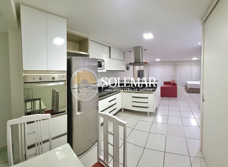 Apartamento de espacio abierto con vistas al mar